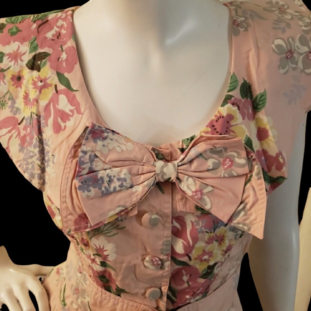 Light Blush Pink (40s style) Floral Garden…